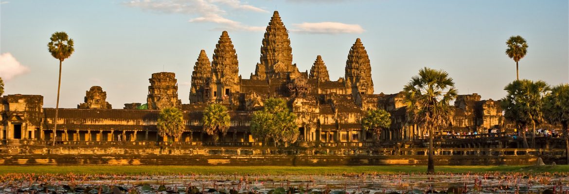 Sonnenaufgang an der Tempelanlage Angkor Wat