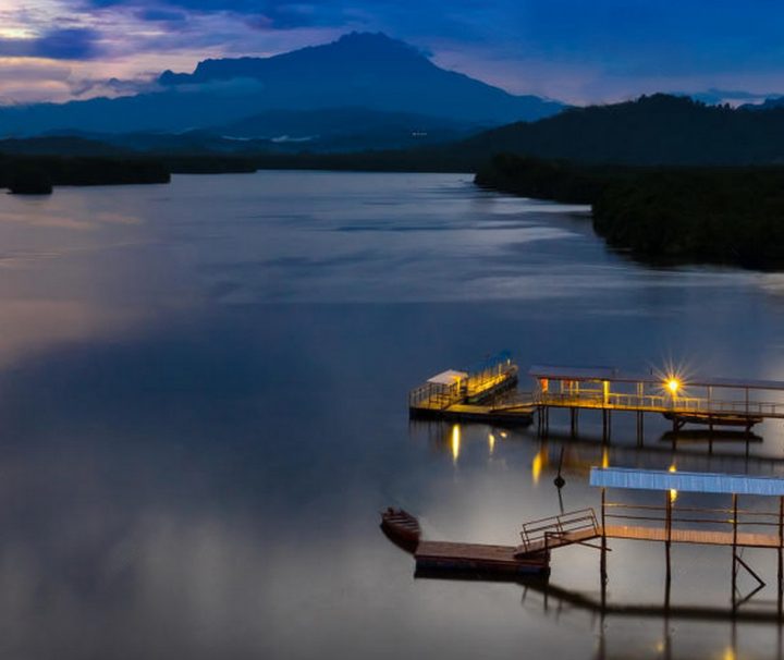 Im Wasserdorf Gayang nahe Kota Kinabalu können Besucher das Leben der Bajau-Laut, der sogenannten „Wasserzigeuner“, kennenlernen.