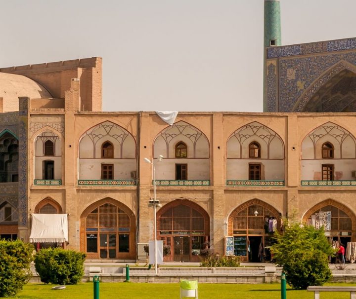 Die zwischen den Jahren 1630 und 1638 fertiggestellte Imam-Moschee in Isfahan wird als Meisterwerk islamischer Baukunst angesehen.