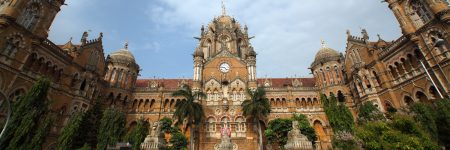 Das Rathaus der Stadt Mumbai im orientalischen-gotischen Stil, einst von den Engländern erbaut.