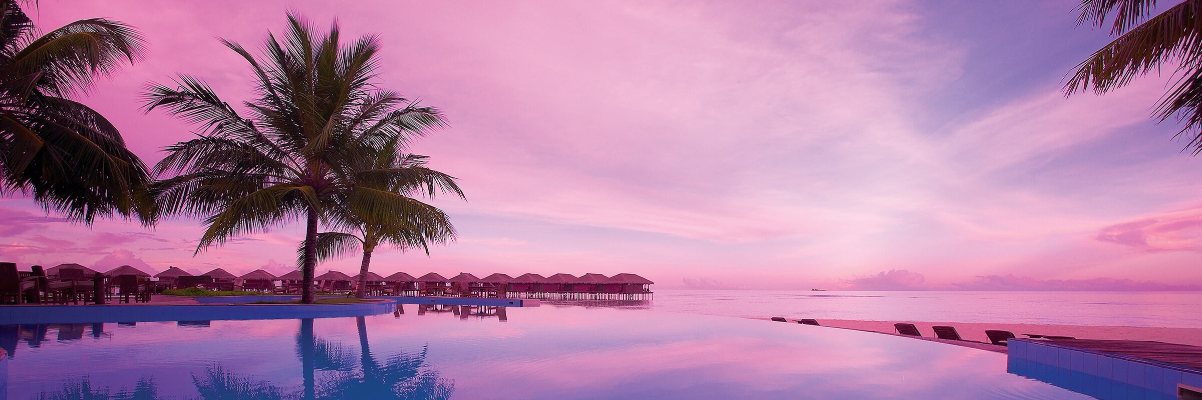 Malerische Sonnenuntergänge in der Inselwelt der Malediven sind im Filitheyo Island Resort keine Seltenheit.