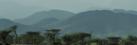 Die beeindruckende Naturlandschaft des Hajar Gebirges bietet zu jeder Tageszeit einen fantastischen Anblick.