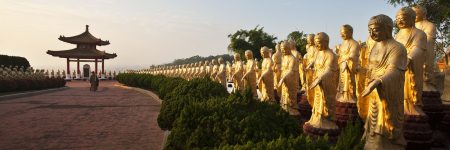 Das Foguangshan Kloster, ungefähr 45 km nordöstlich von Khaosiung gelegen, ist das größte buddhistische Kloster Taiwans.