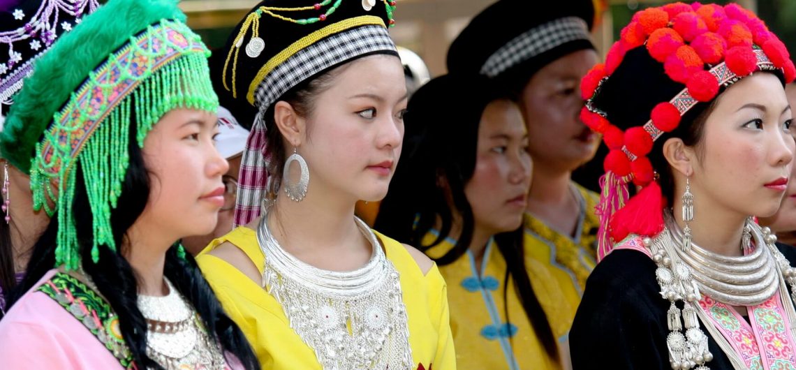 Die Bergvölker in Südostasien sind Minderheiten, die sich vor Allem auf die Staatsgebiete von Myanmar, Thailand, Laos, Kambodscha und Vietnam verteilen.