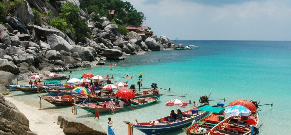 Koh Tao ist touristisch noch nicht so erschlossen, wie seine Nachbarinsel und bietet daher mehr Ursprünglichkeit.