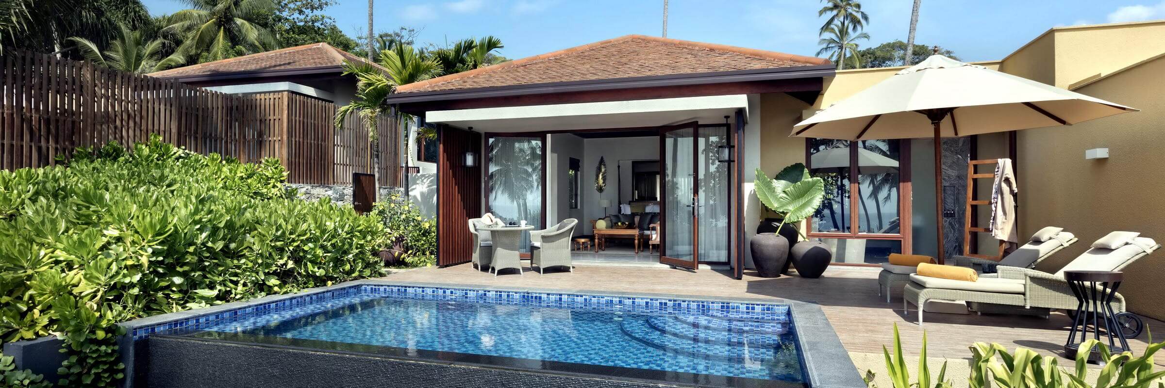 Die Aussenansicht der luxuriösen Ocean View Pool Villen im Anantara Peace Haven Tangalle Resort.