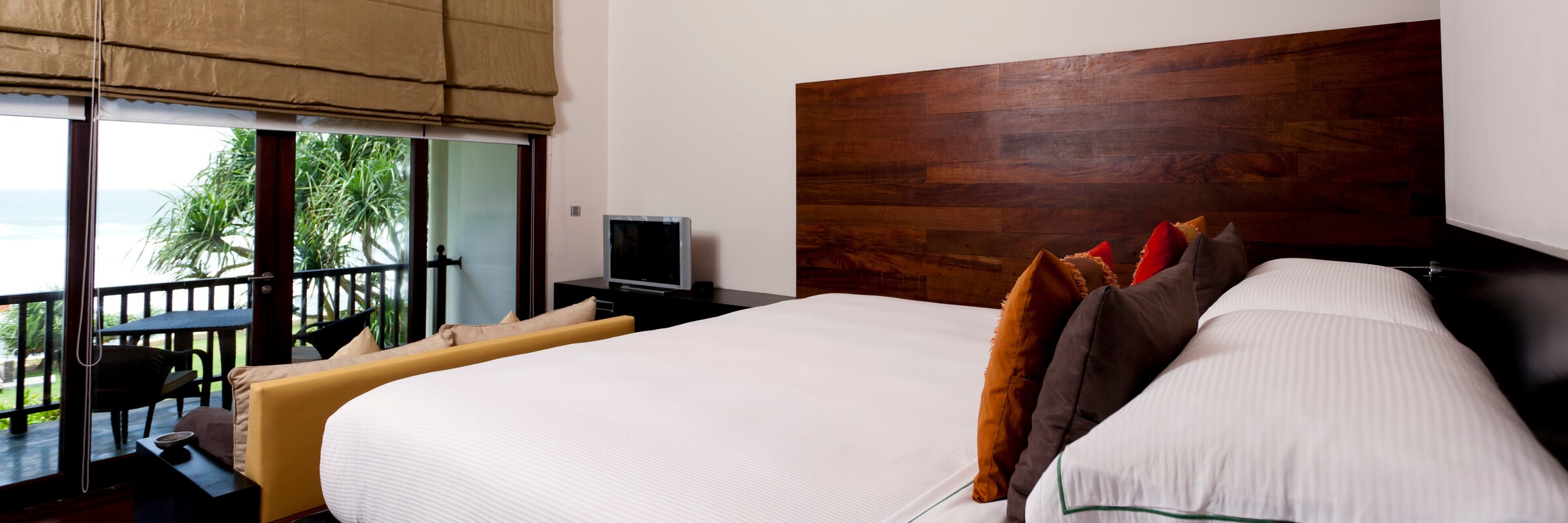 Innenansicht der Ocean-Zimmer im The Fortress Die Innenansicht der stilvollen Ocean-Zimmer im The Fortress auf Sri Lanka.