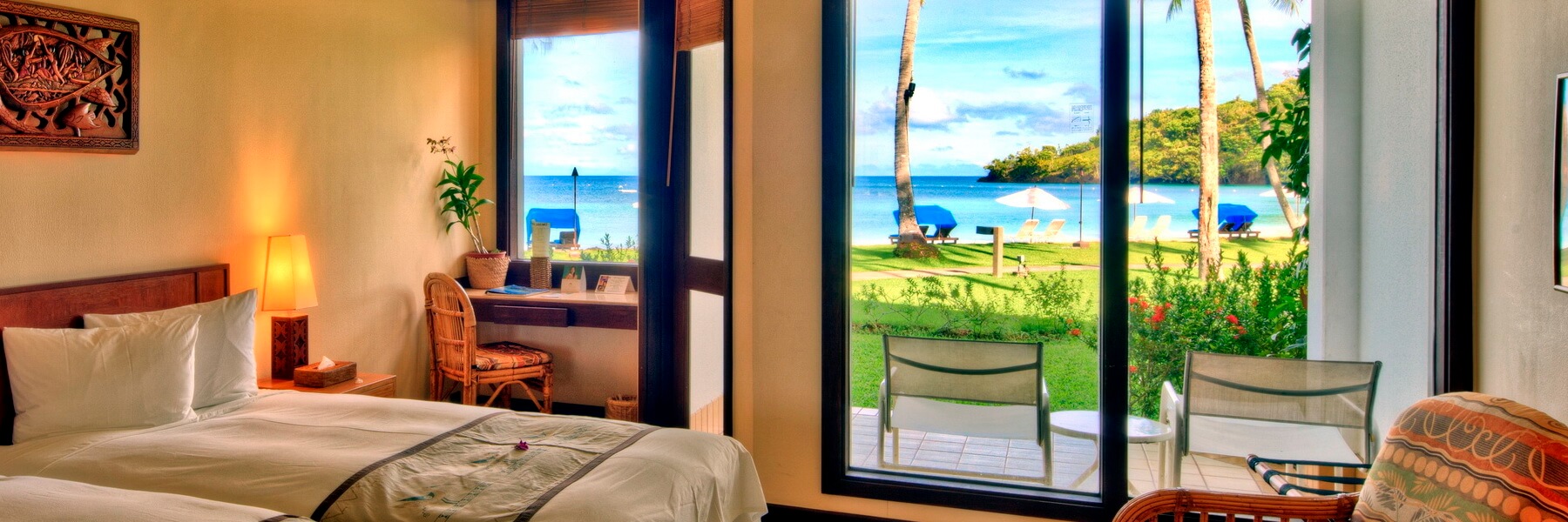 Die Oceanview Zimmer des Palau Pacific Resorts verfügen über die gleiche Ausstattung wie die Gardenview Zimmer, jedoch mit Blick auf das Meer.