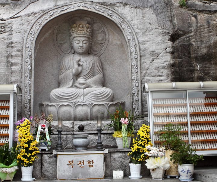 Der Myogaksa Tempel wurde 1942 von Taeheo Hongseon gegründet und liegt im Jongro Distrikt Seouls.