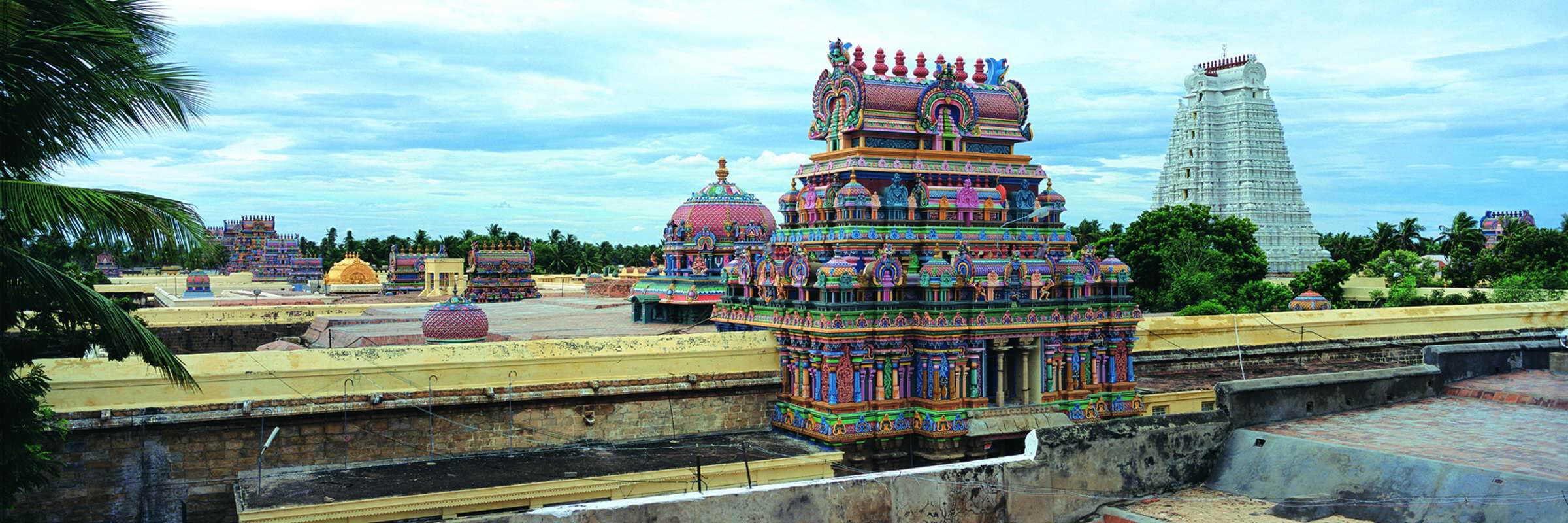 Der Meenakshi Tempel in Madurai zählt zu den größten und beeindruckendsten Hindu-Tempeln und gilt als Südindiens wichtigstes hinduistisches Bauwerk.