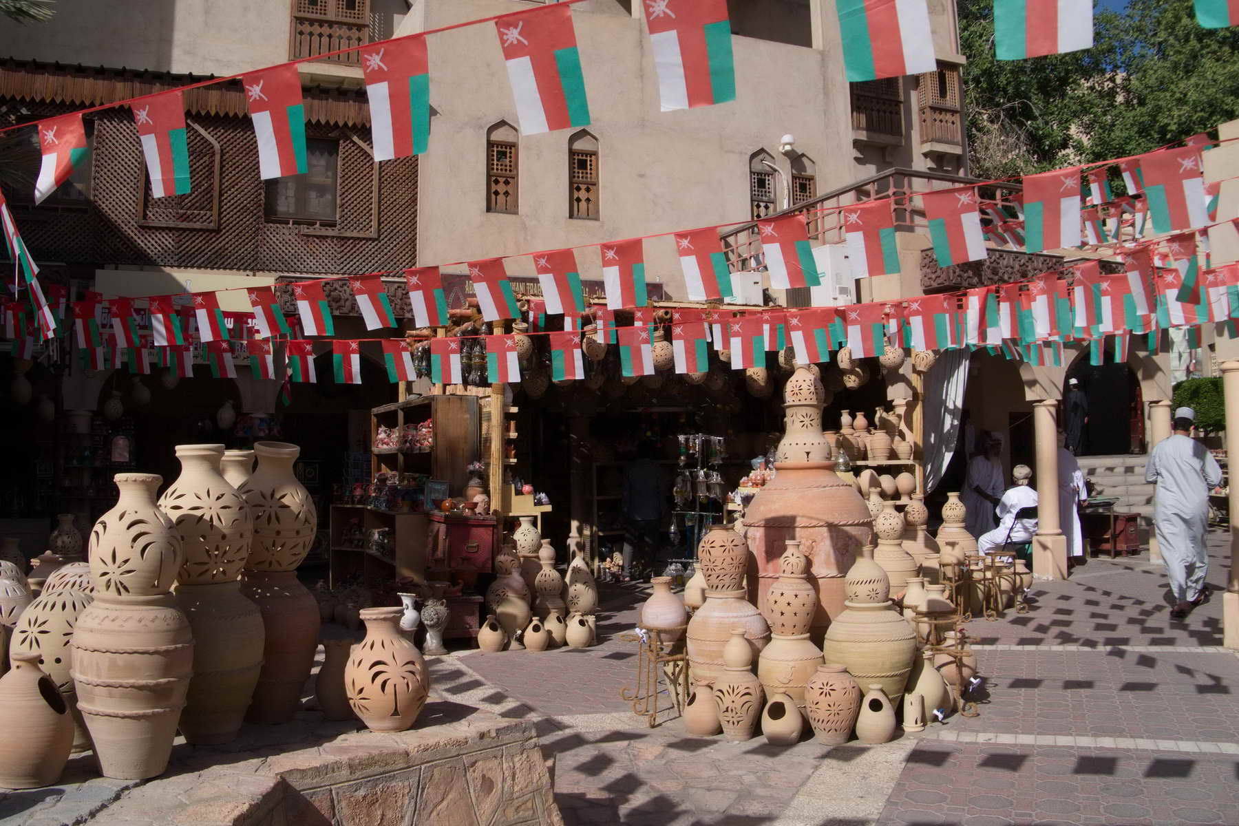 Das echte Leben bekommen Sie am besten auf den Marktplätzen vom Oman