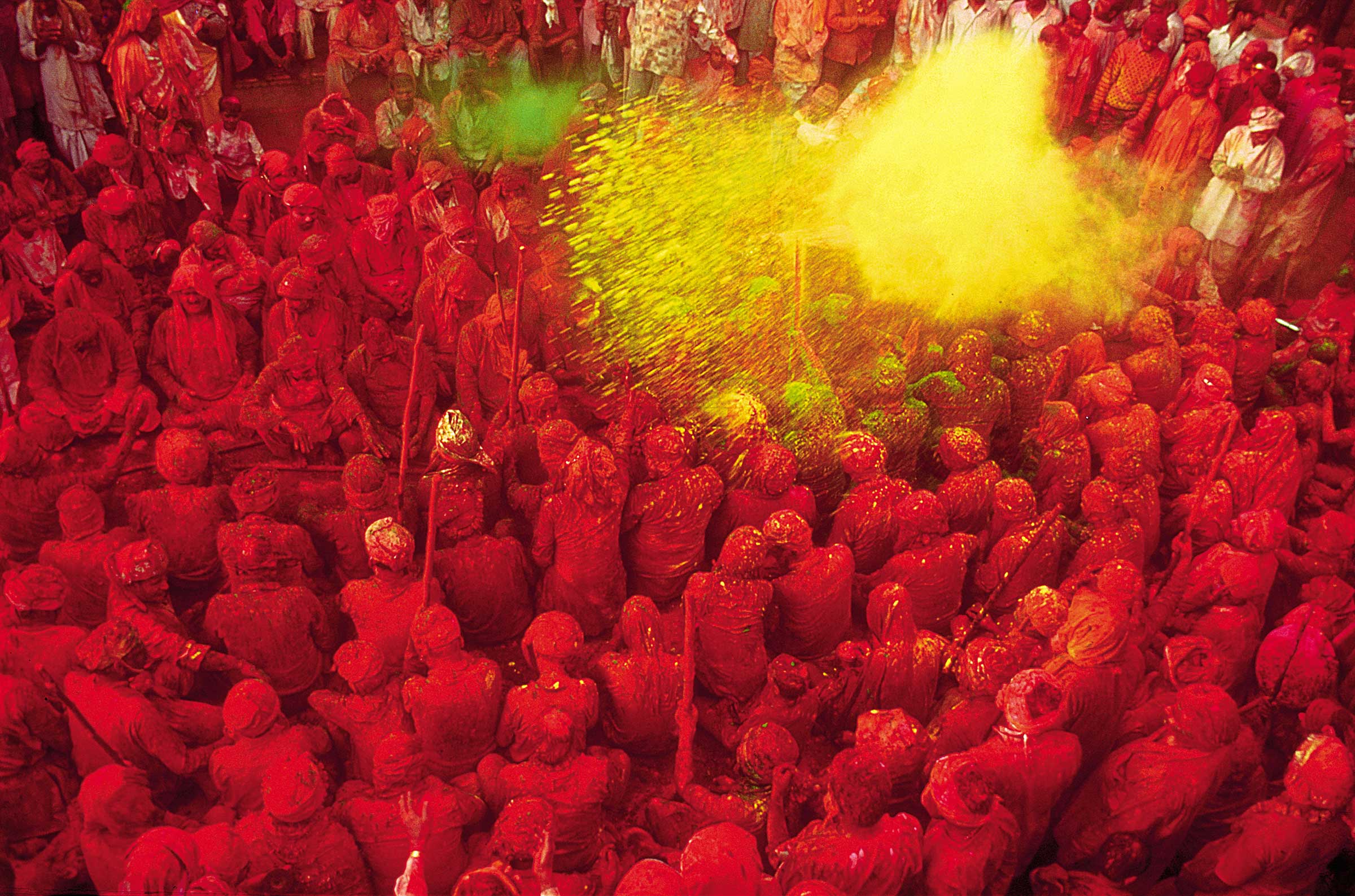 Das Holi Festival ist ein hinduistisches Frühlingsfest, welches je nach Region 2 bis 10 Tage dauert.