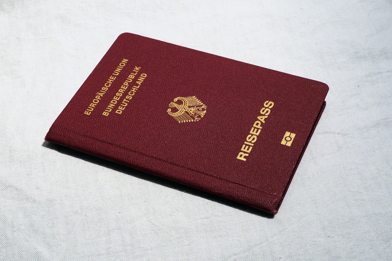 Auf keinen Fall vergessen – Der gültige Reisepass ist eines der wichtigsten Dokumente für Ihren Asien Urlaub – Visum für Indonesien