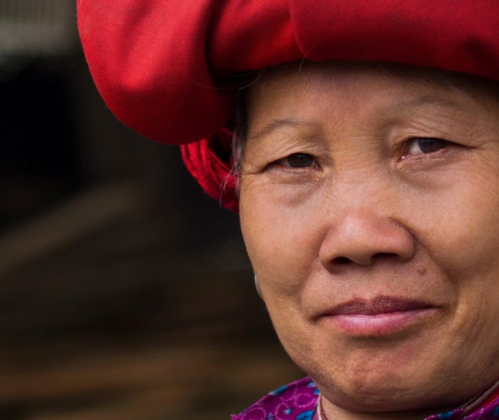 Produktbild-frau-Vietnam Rundreise vom hohen Norden bis ins Mekong-Delta Post Thumb Bild