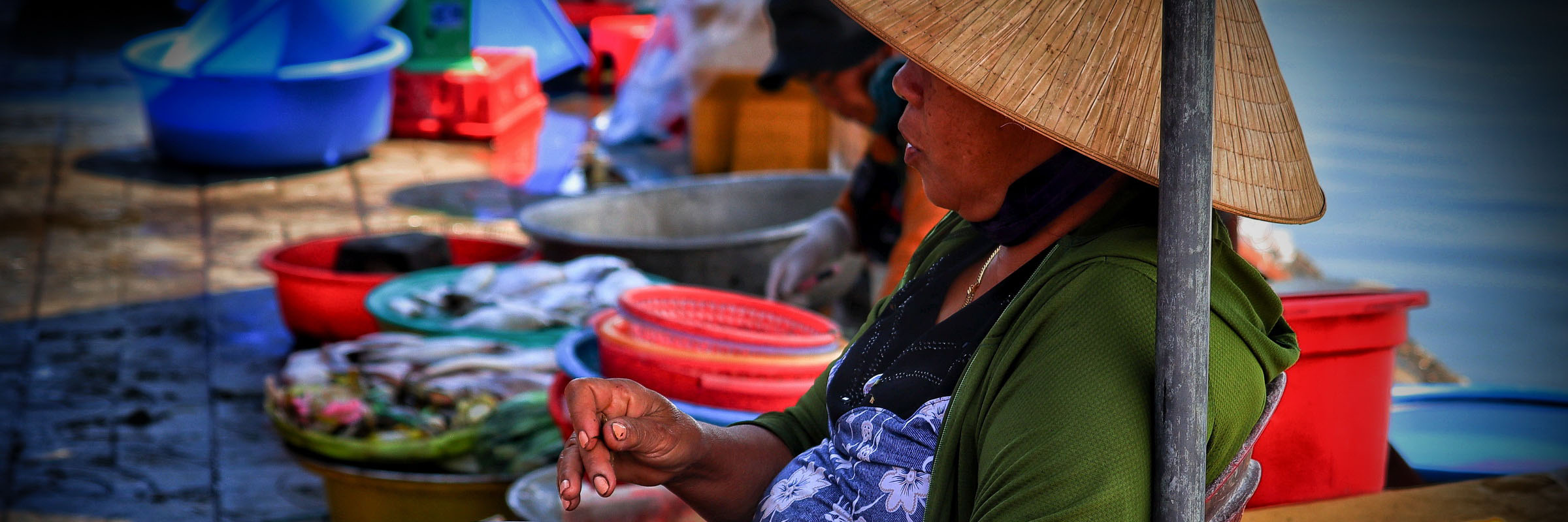 Im Mekongdelta werden die Waren vom Boot aus verkauft