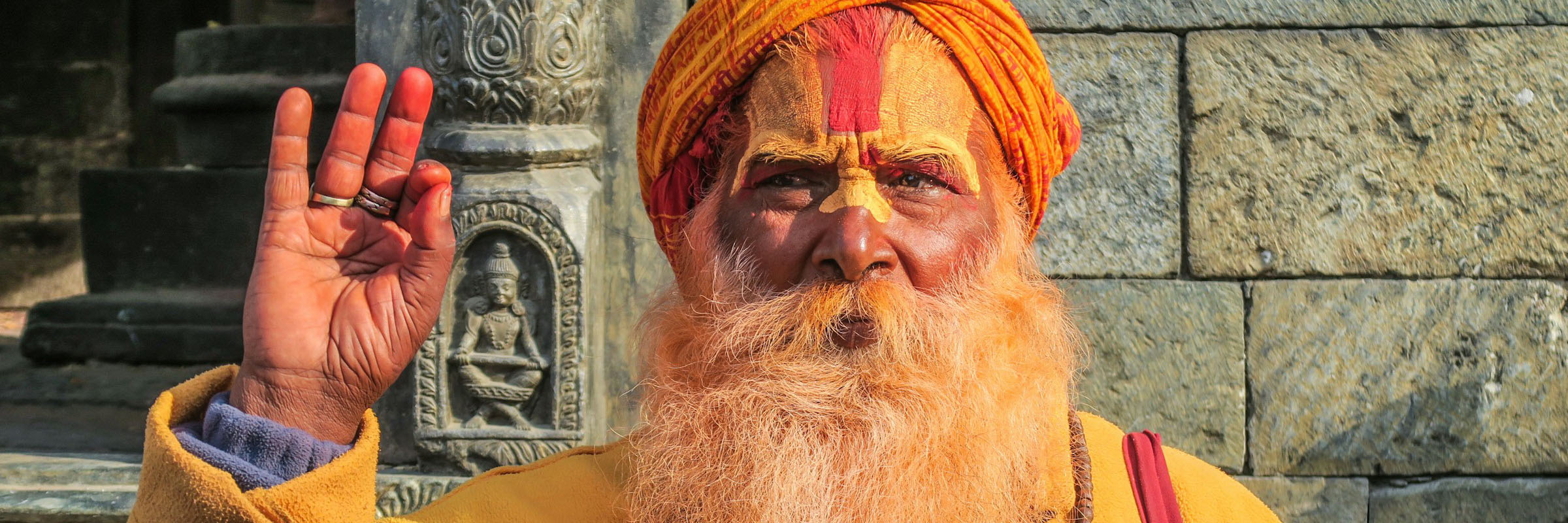 Heilige Männer, Sadhus sind auf den Straßen von Pashupatinat vielfach zu sehen