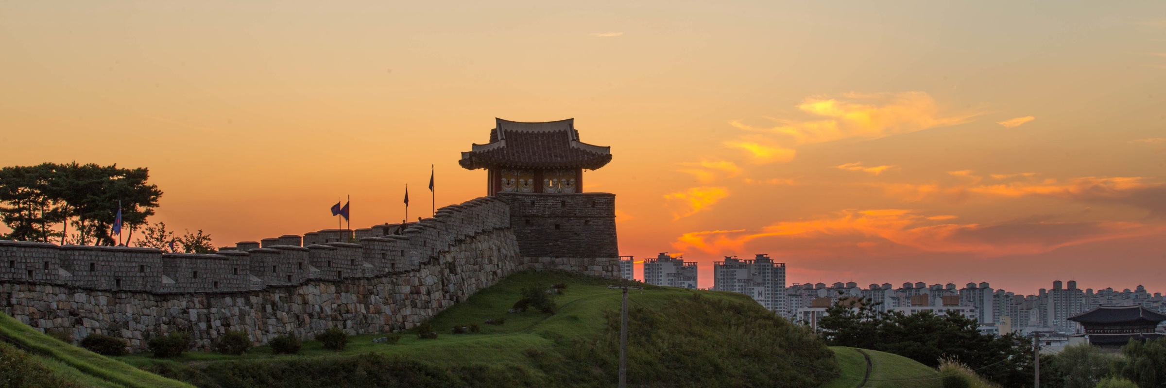 Die Festung Hwaseong im koreanischen Suwon wurde im späten 18. Jahrhundert erbaut und 1997 zu einem UNESCO-Weltkulturerbe erklärt.