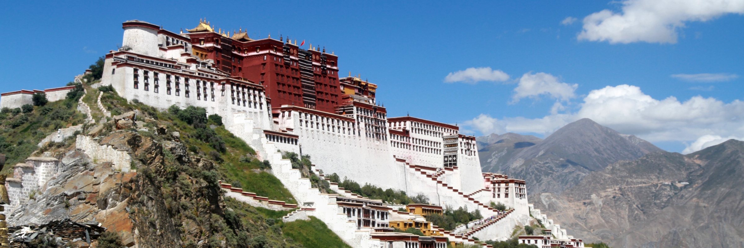 Der Potala Palast ist die ehemalige Residenz des Dalai Lama.