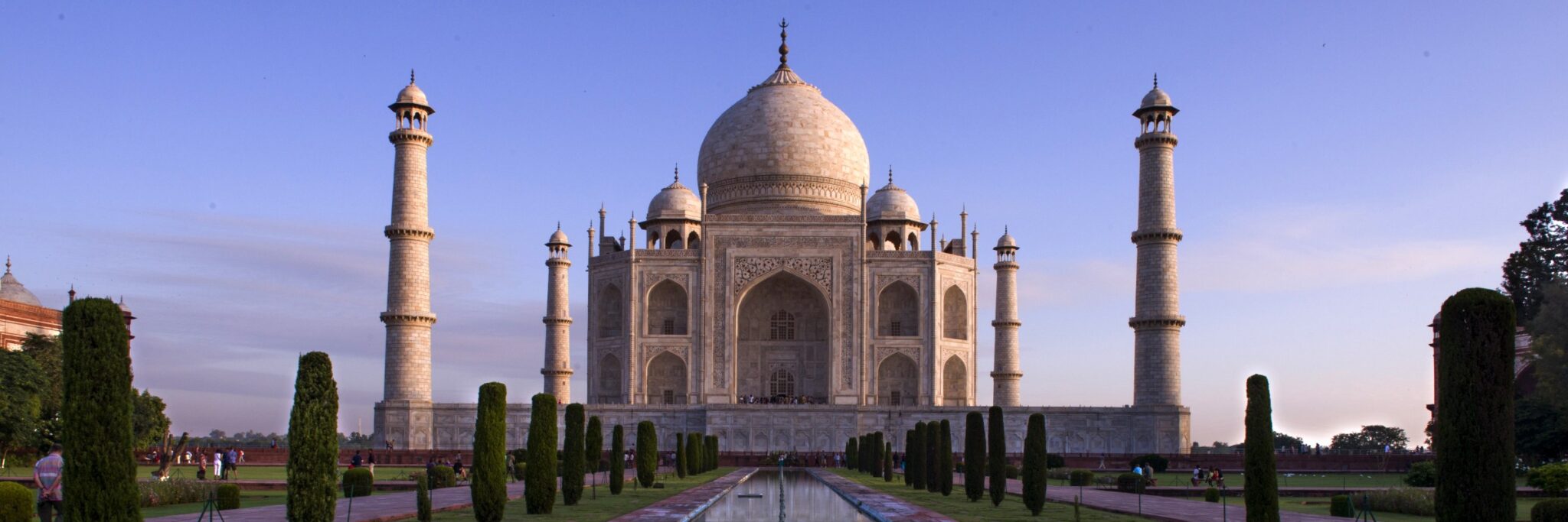 In Agra befindet sich das weltberühmte Taj Mahal, das unvergleichbare Denkmal der Liebe