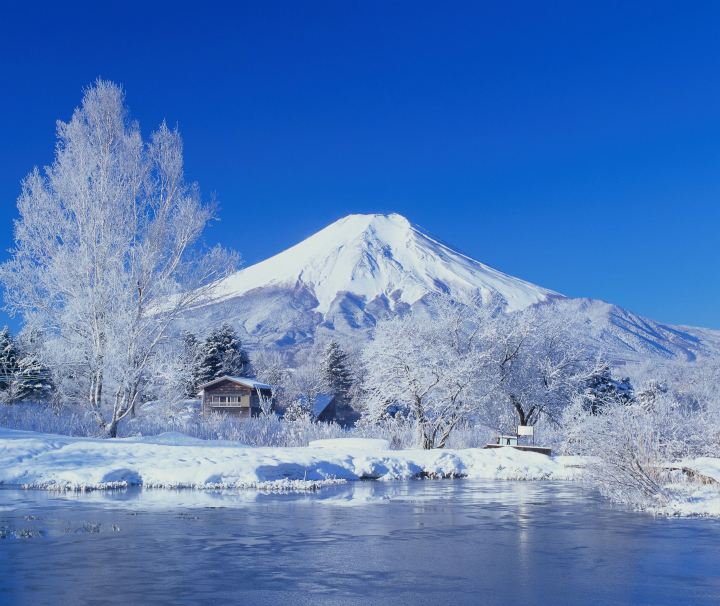 Blick auf den Fuji-san im Fuji-Hakone-Izu-Nationalpark, Honshu, Japan