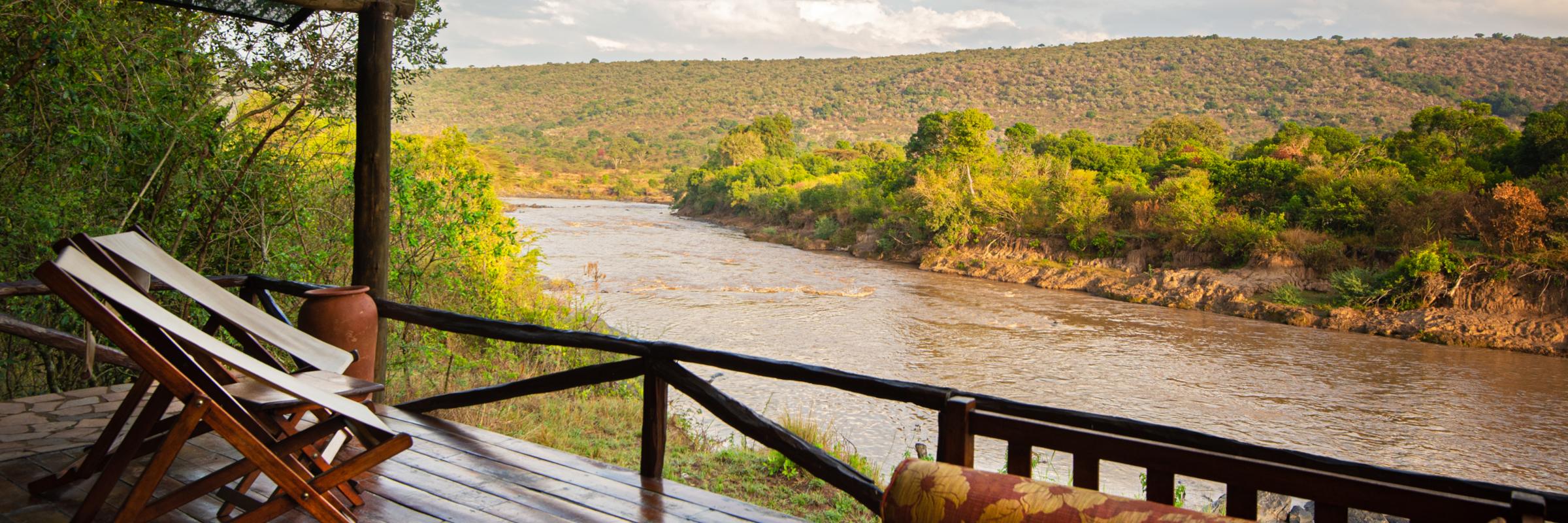 Das Karen Blixen Camp ist im Naturschutzgebiet der Masai Mara, direkt am Ufer des Mara-Flusses gelegen.