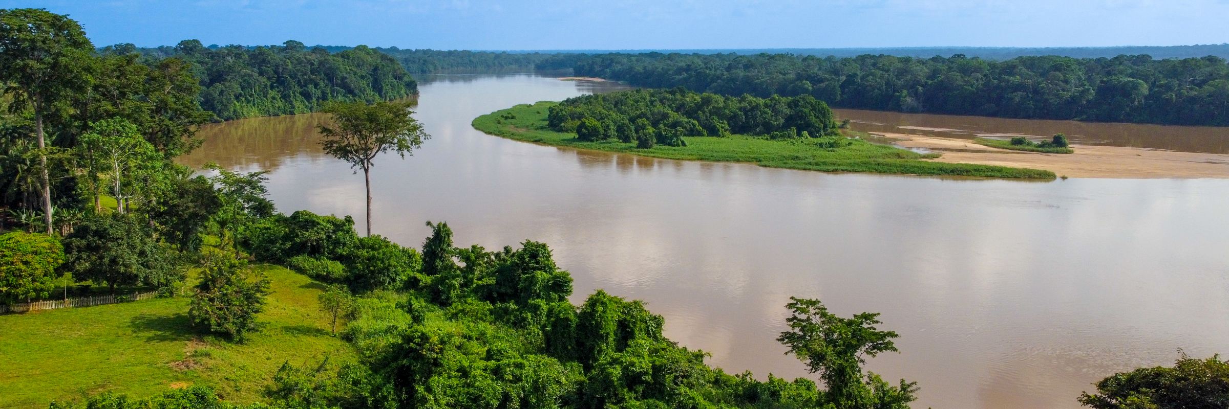 Der Sangha Fluss in der Republik Kongo