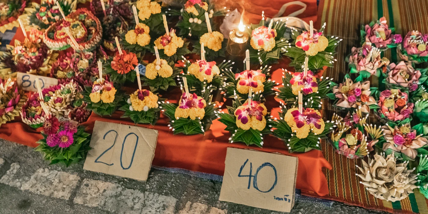 Verkaufsstand von Loy Krathongs