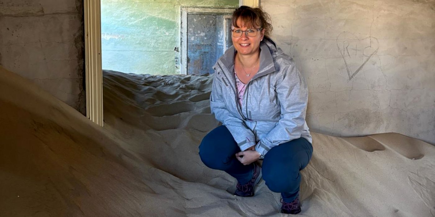 Ramona Gack in der Geisterstadt Kolmanskop