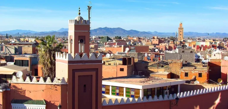 Die Dächer der Medina von Marrakesch in Marokko Die Dächer der Medina von Marrakesch in Marokko